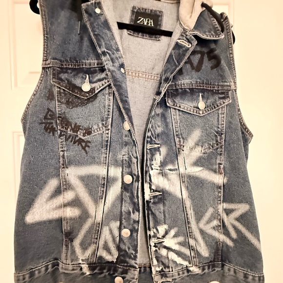Zara Other - Men’s Zara Distressed Graffiti Blue Jean Denim Hooded Hoodie Vest XL